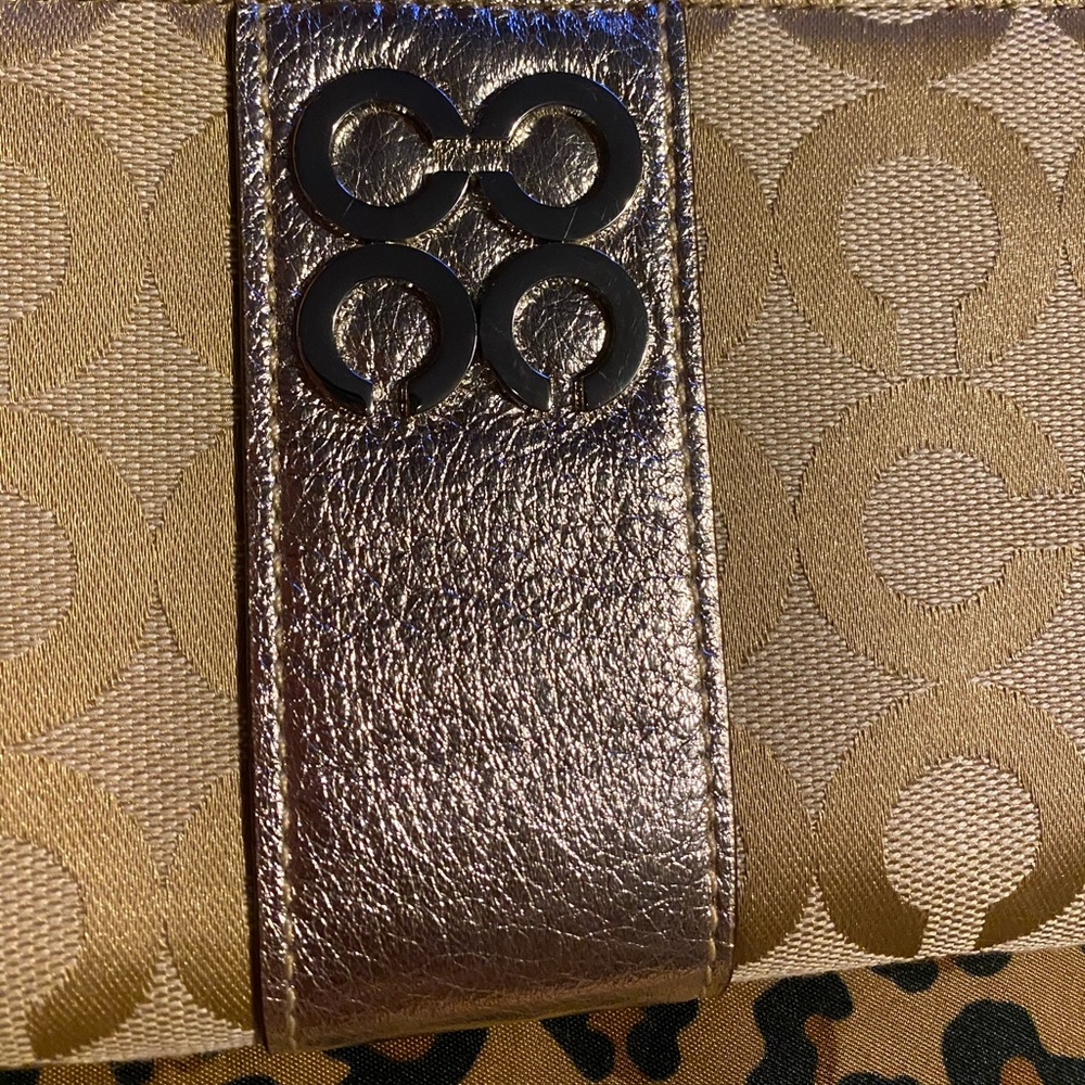 Coach Wallet - Picture 4 of 5